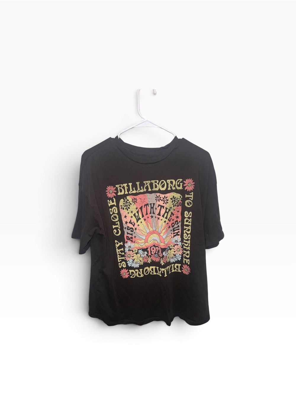 Billabong Black Short-Sleeve Tee with Retro Sunset Graphic